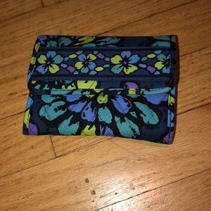 Brand new Vera Bradley wallet